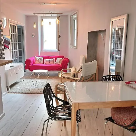 Apartment Beau F2 Au Coeur De *