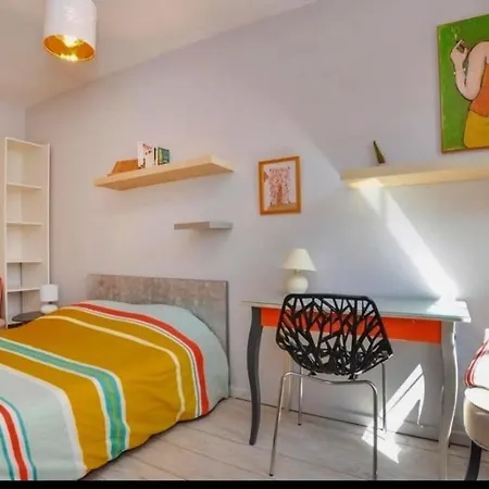 Beau F2 Au Coeur De * Hyères