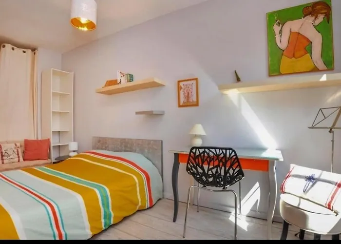 Beau F2 Au Coeur De * Hyères