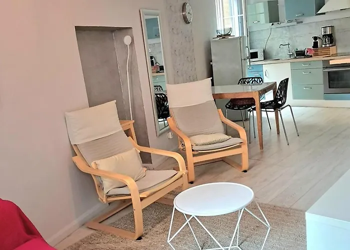 Beau F2 Au Coeur De * Hyères